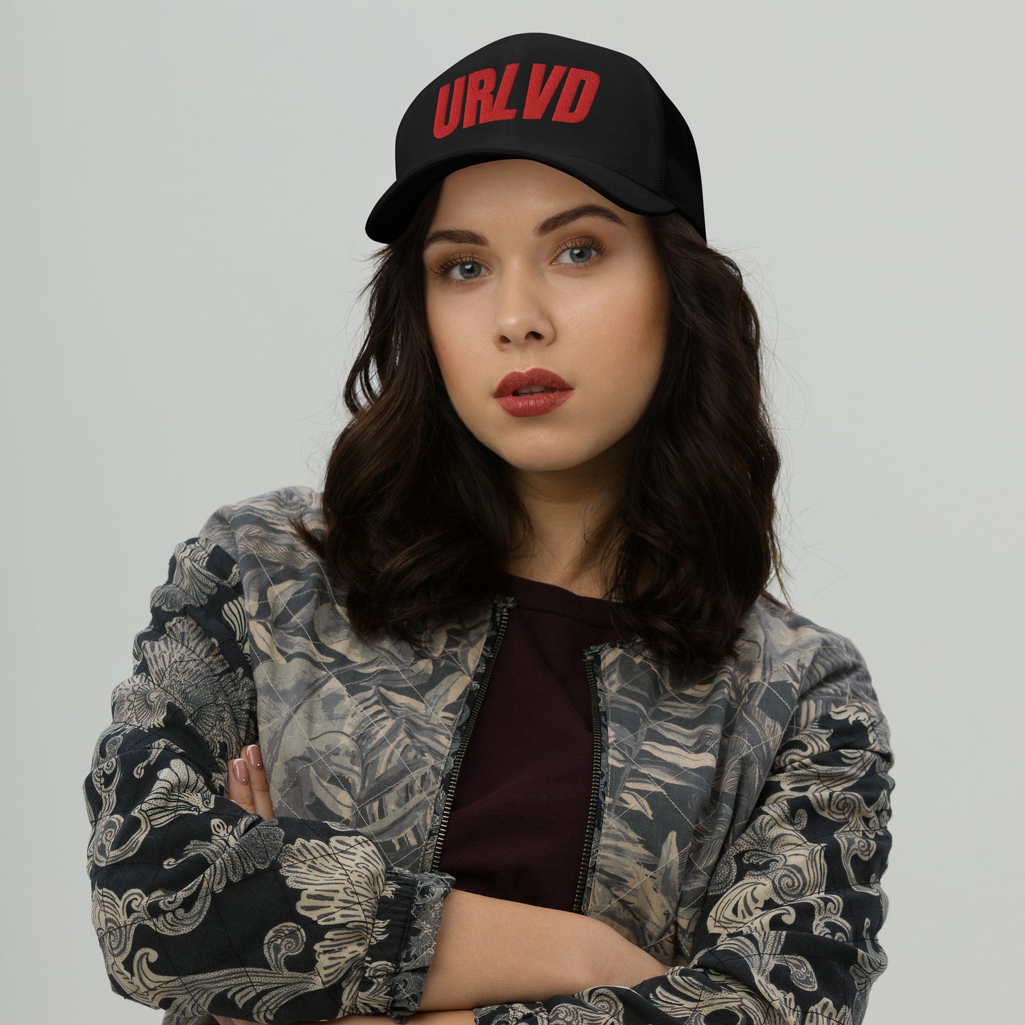 URLVD "RED LABEL" RETRO TRUCKER HAT
