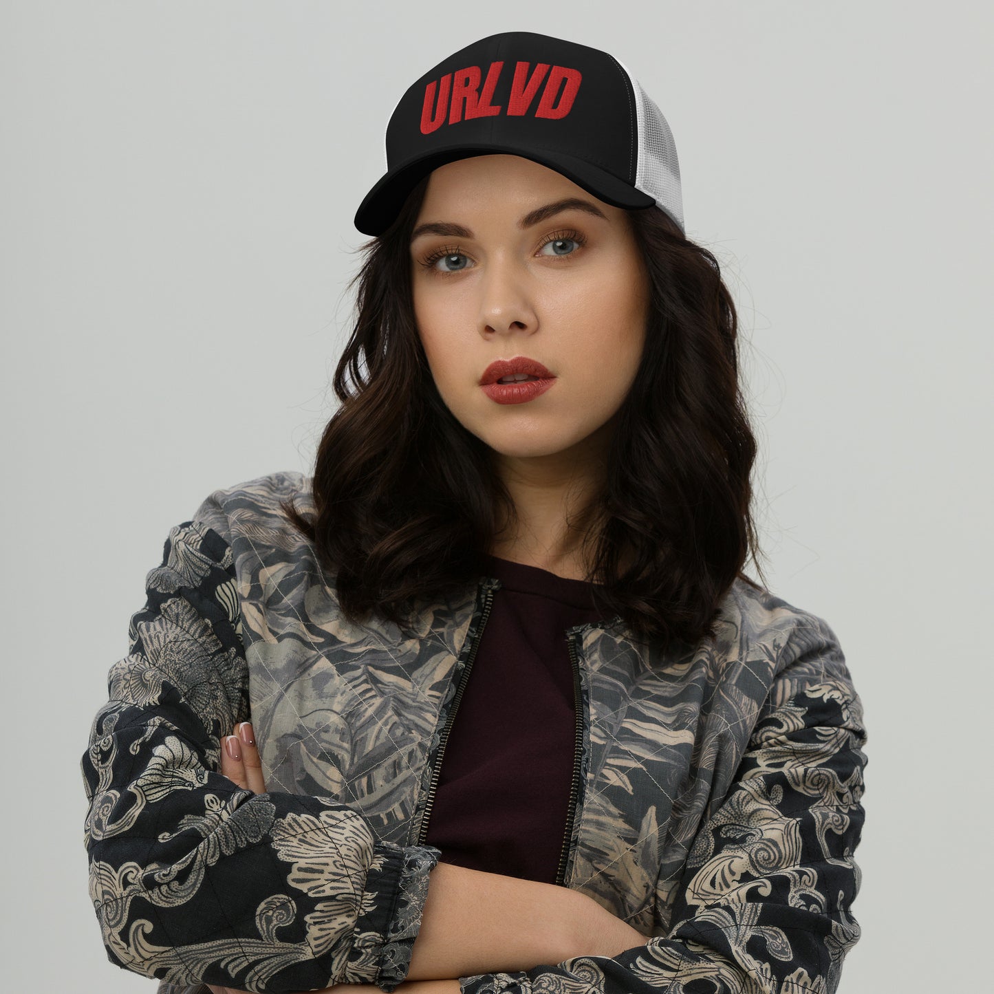 URLVD "RED LABEL" RETRO TRUCKER HAT
